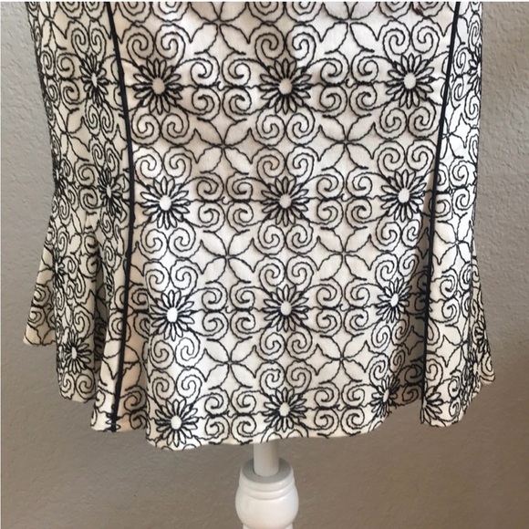 Nanette Lepore Embroidered Black and White Floral Pencil Skirt - Picture 4 of 7